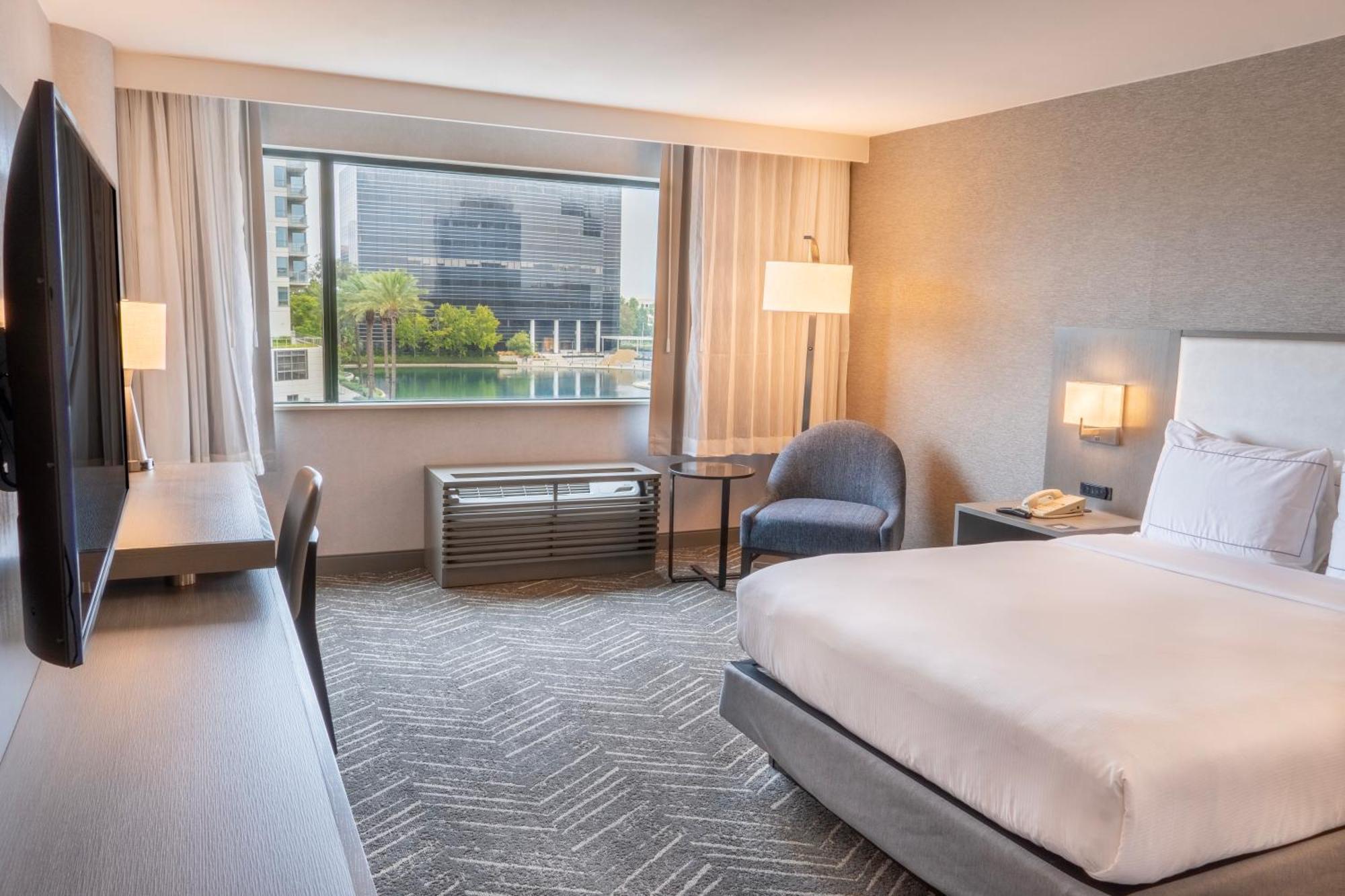 Orange County Hotel Санта Ана Екстериор снимка